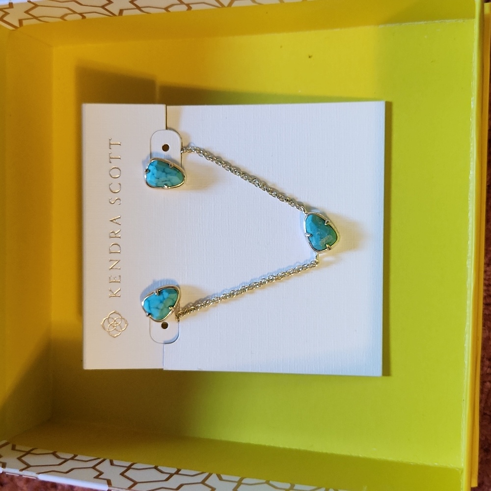 NWOT Kendra Scott Necklace Set